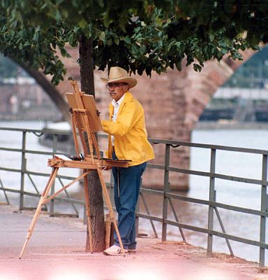 Lowell Ellsworth Smith painting on location in Strasburg, France