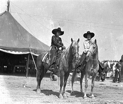 Ralph R. Doubleday: Rodeo Photographer - National Cowboy & Western ...